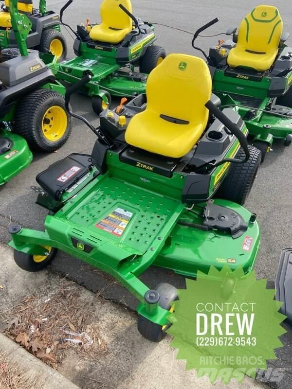 John Deere Z325E ゼロターンモア/芝刈り機