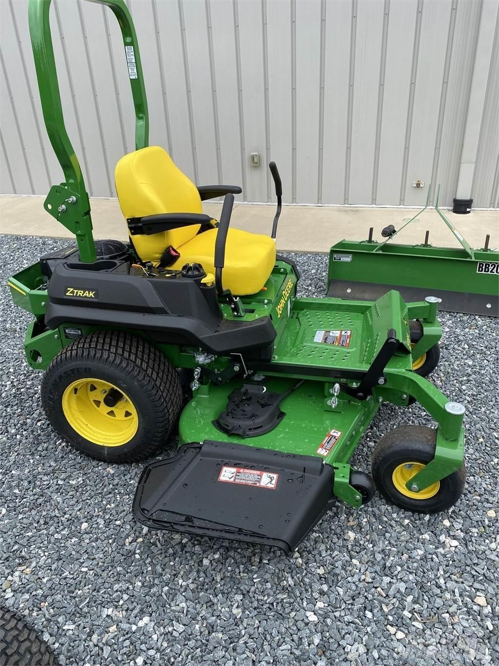 John Deere Z720E ゼロターンモア/芝刈り機