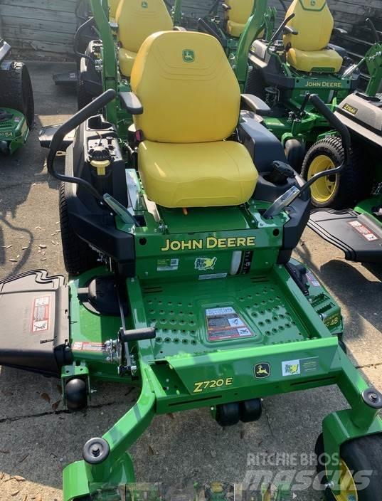 John Deere Z720E ゼロターンモア/芝刈り機