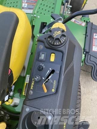 John Deere Z720E ゼロターンモア/芝刈り機