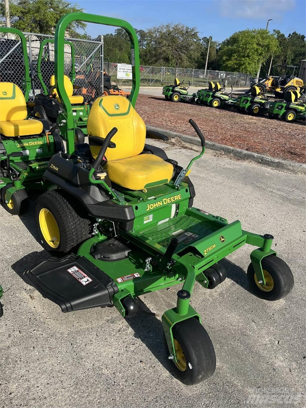 John Deere Z730 ゼロターンモア/芝刈り機
