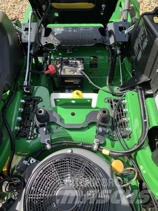 John Deere Z920M ゼロターンモア/芝刈り機