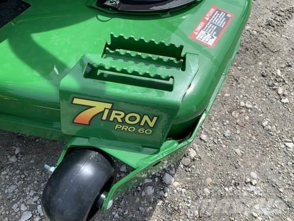 John Deere Z930M ゼロターンモア/芝刈り機