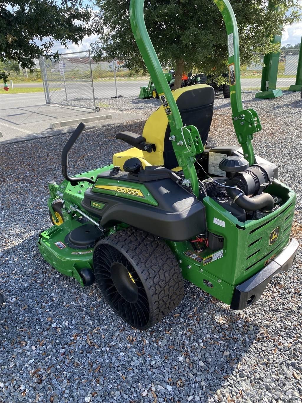 John Deere Z930M ゼロターンモア/芝刈り機