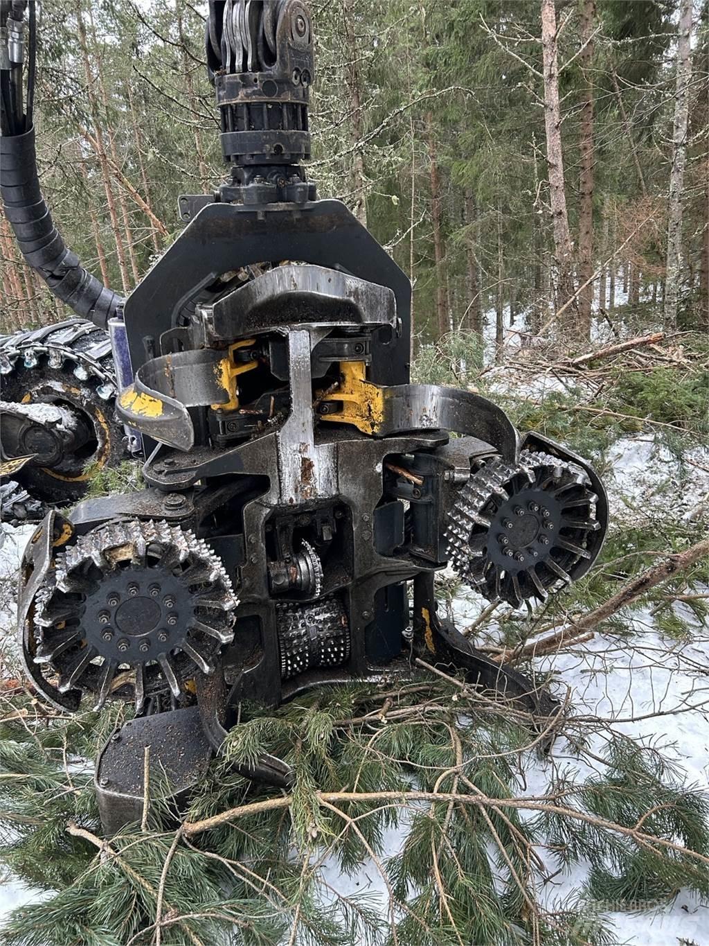 Ponsse Scorpion ハーベスター