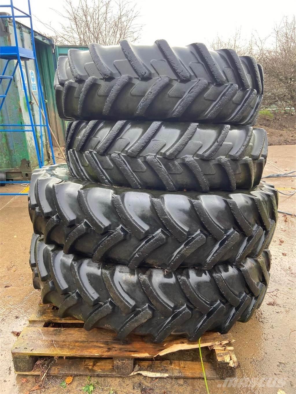  Row Crop Wheels タイヤ、ホイル、リム