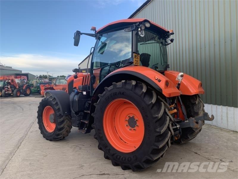Kubota M7131 トラクター