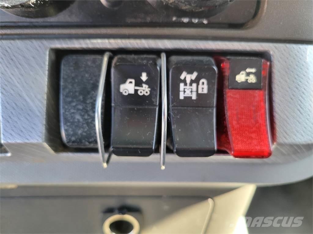 Kenworth T680 中古トラクターヘッド | トレーラーヘッド