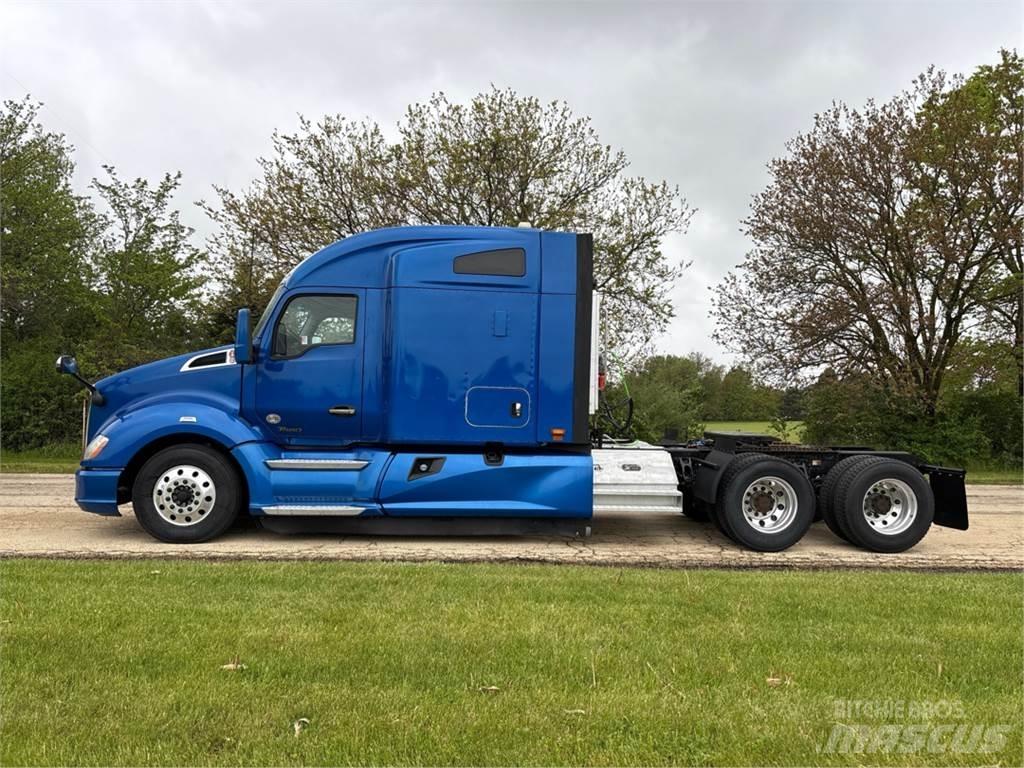 Kenworth T680 中古トラクターヘッド | トレーラーヘッド