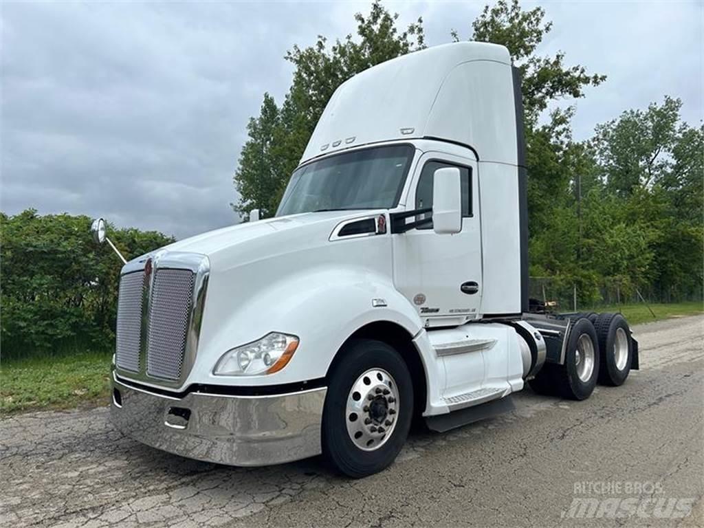 Kenworth T680 中古トラクターヘッド | トレーラーヘッド