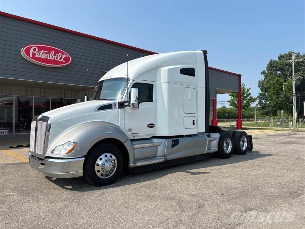 Kenworth T680 中古トラクターヘッド | トレーラーヘッド