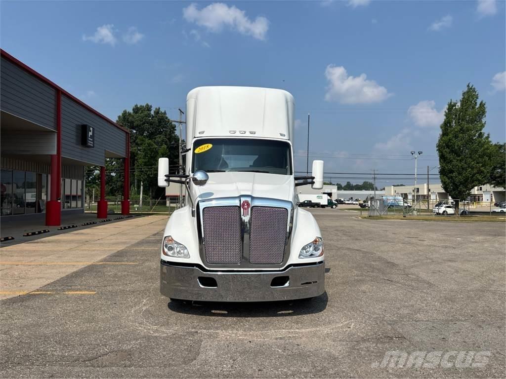 Kenworth T680 中古トラクターヘッド | トレーラーヘッド