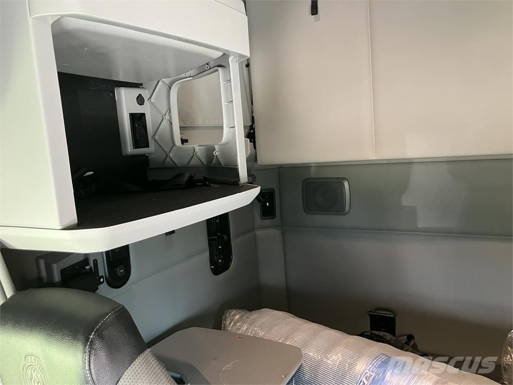 Kenworth T680 その他トラック