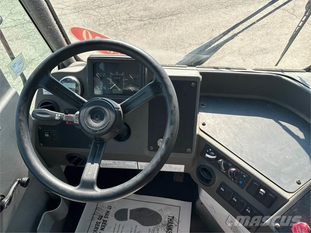 Ottawa T2 4X2 その他トラック