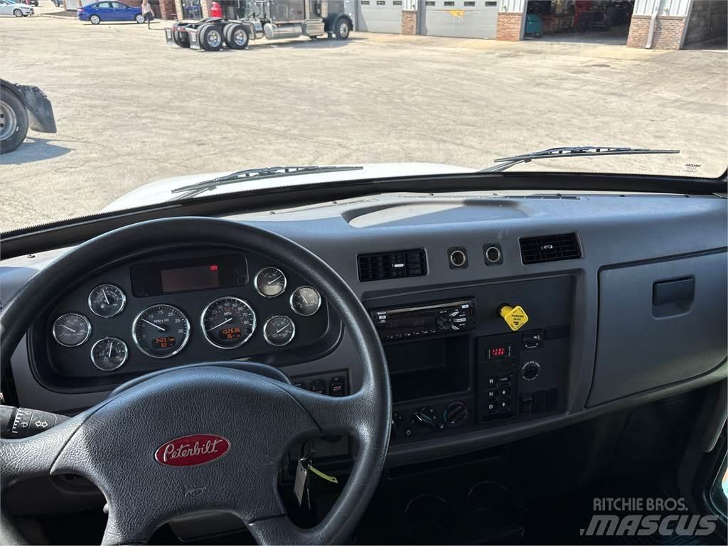 Peterbilt 337 ボックスボディー、ウイング、箱車
