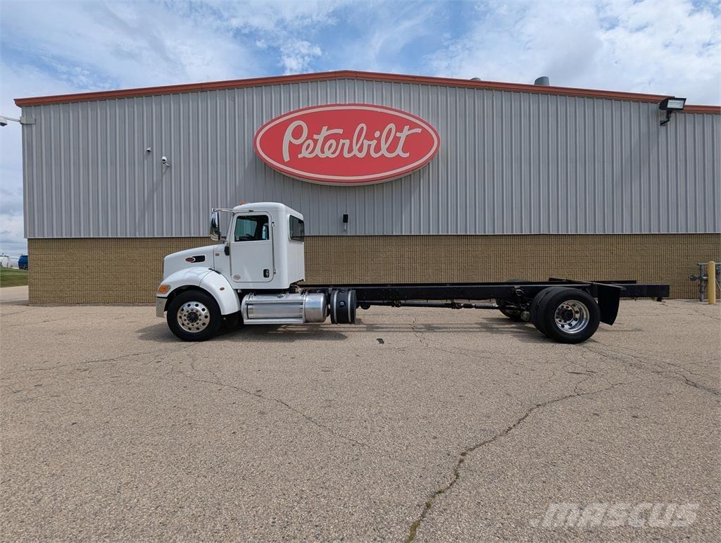 Peterbilt 337 その他トラック