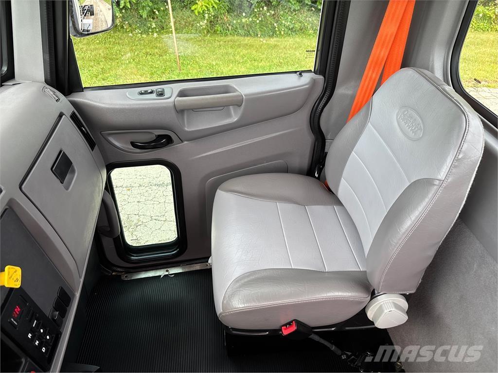 Peterbilt 337 その他トラック