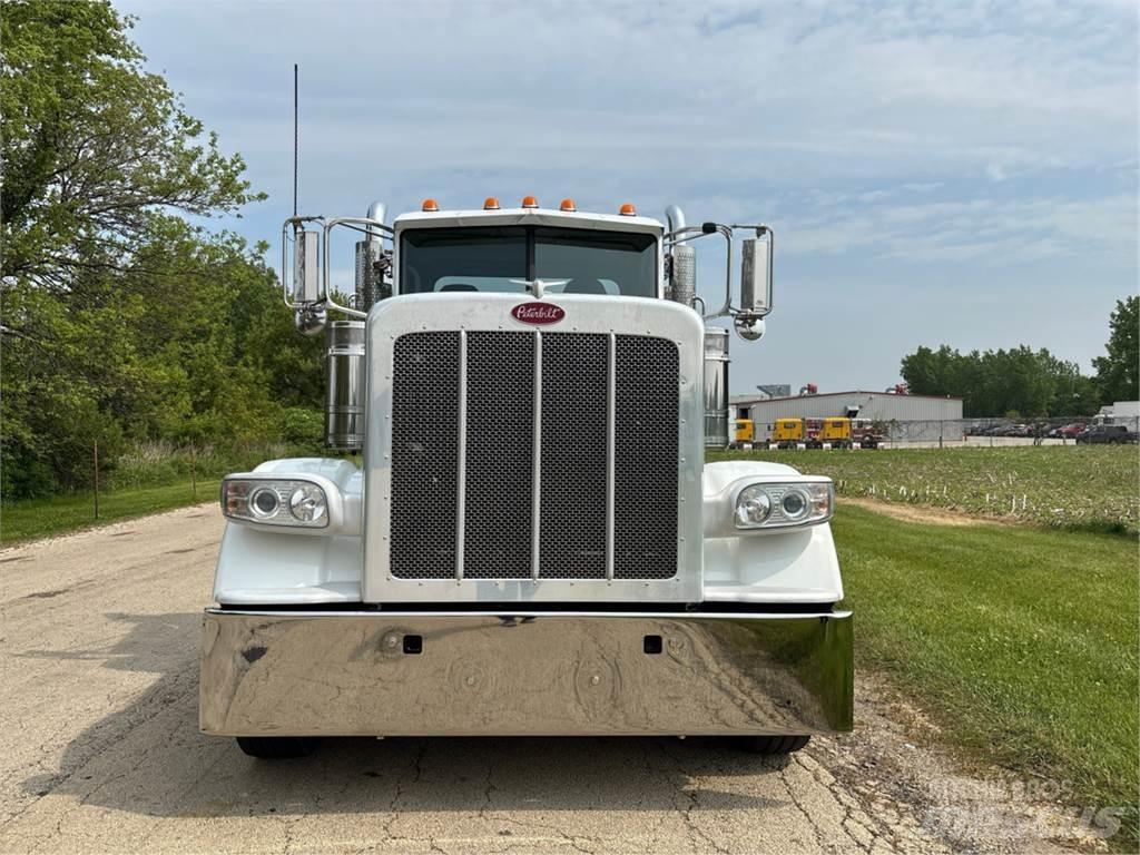 Peterbilt 389 中古トラクターヘッド | トレーラーヘッド