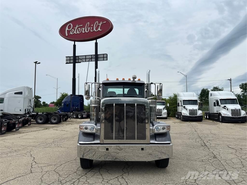 Peterbilt 389 その他トラック