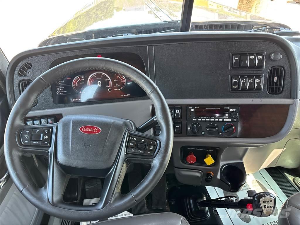 Peterbilt 389 その他トラック