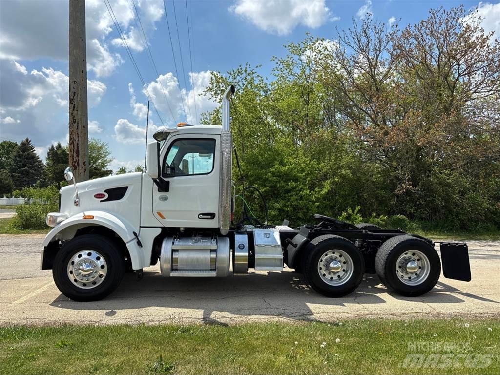 Peterbilt 567 中古トラクターヘッド | トレーラーヘッド