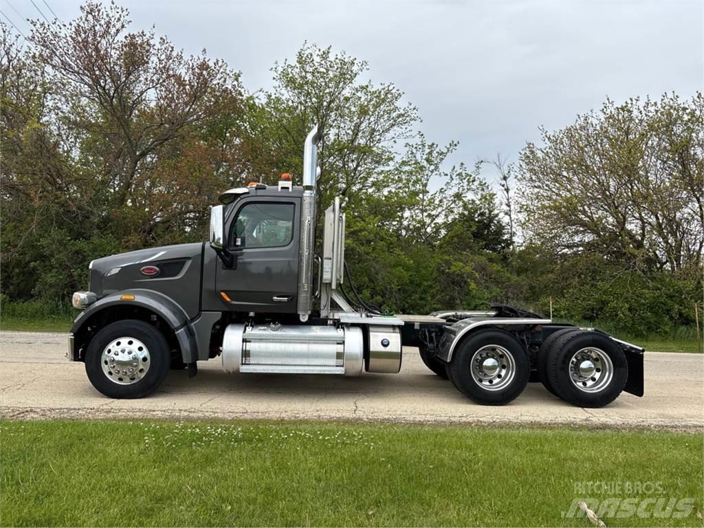Peterbilt 567 中古トラクターヘッド | トレーラーヘッド