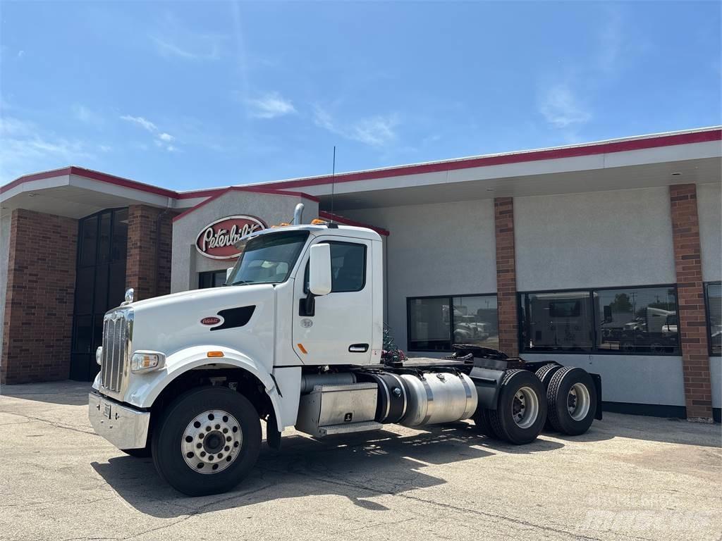Peterbilt 567 中古トラクターヘッド | トレーラーヘッド