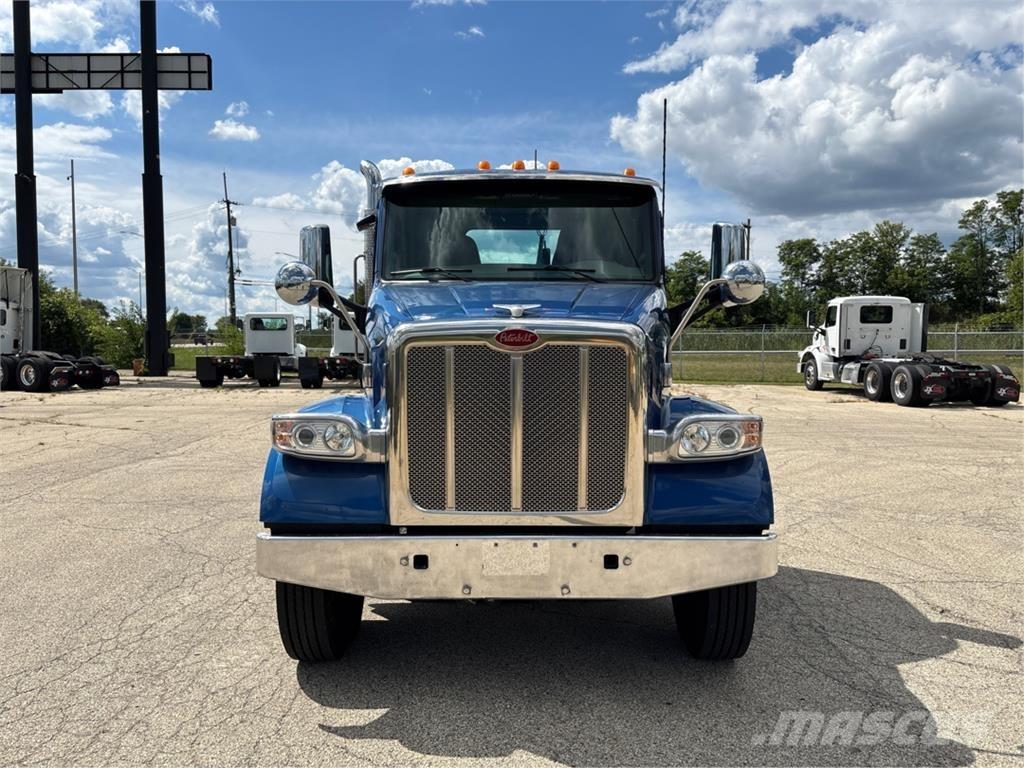 Peterbilt 567 その他トラック