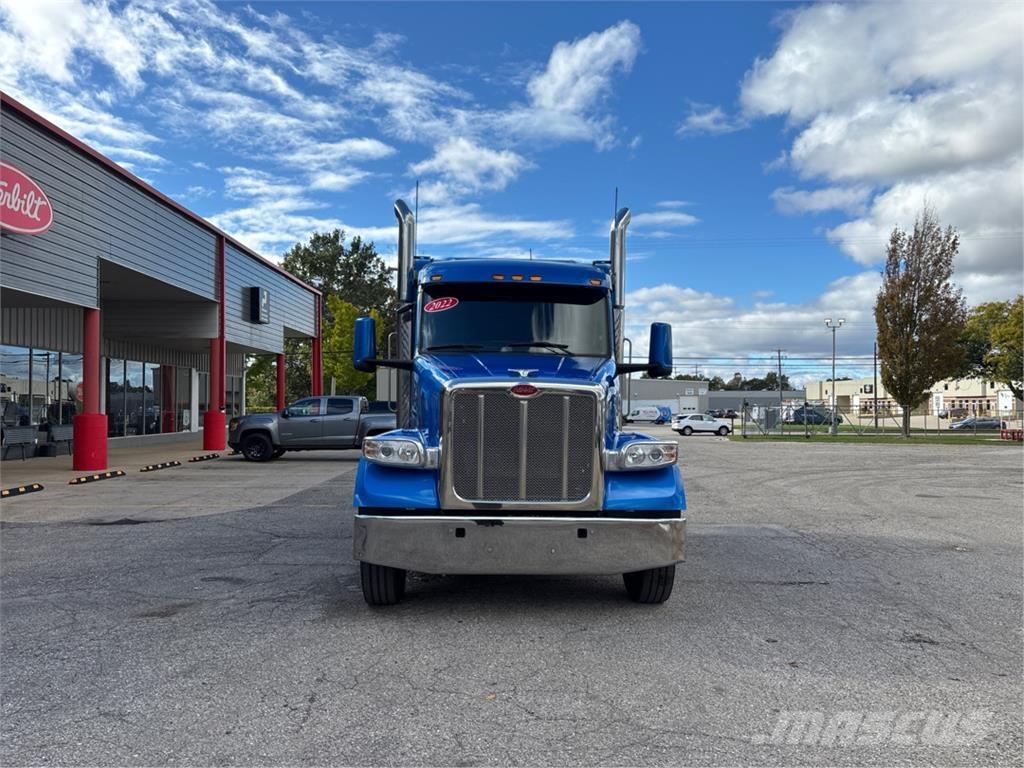 Peterbilt 567 その他トラック