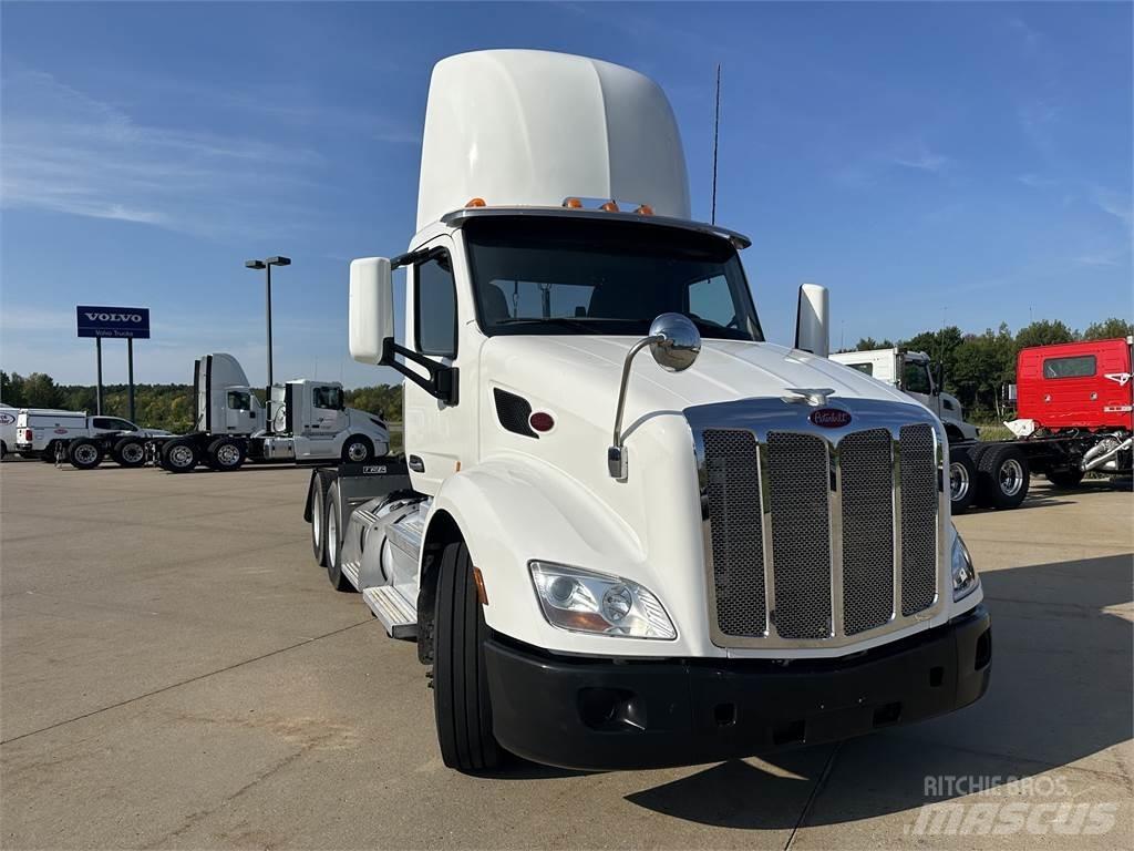 Peterbilt 579 中古トラクターヘッド | トレーラーヘッド