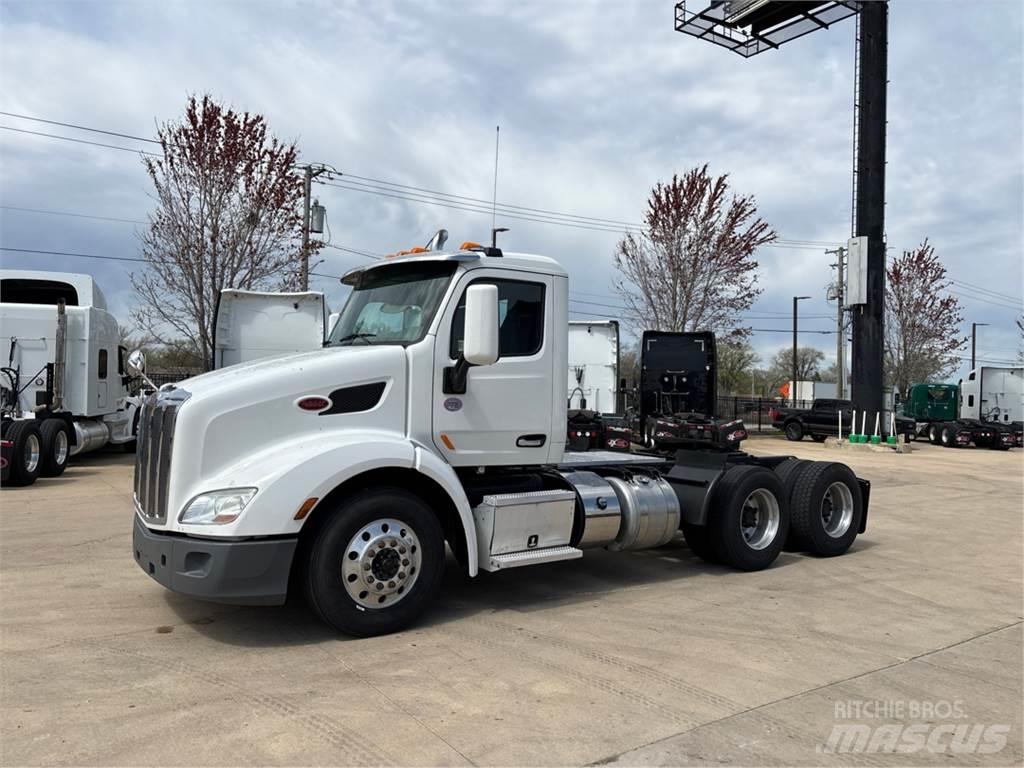 Peterbilt 579 中古トラクターヘッド | トレーラーヘッド