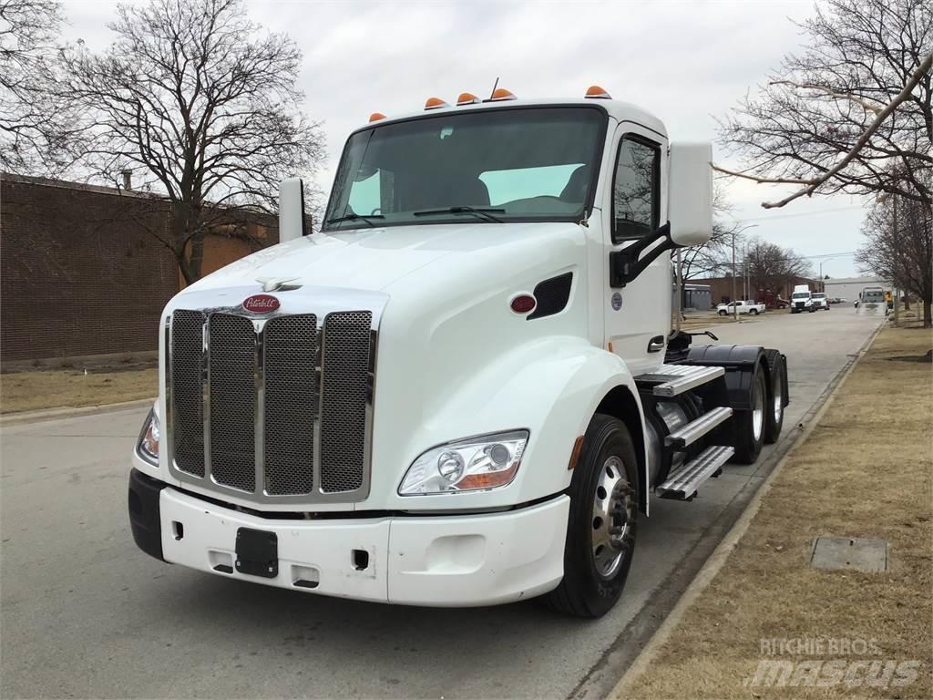 Peterbilt 579 中古トラクターヘッド | トレーラーヘッド