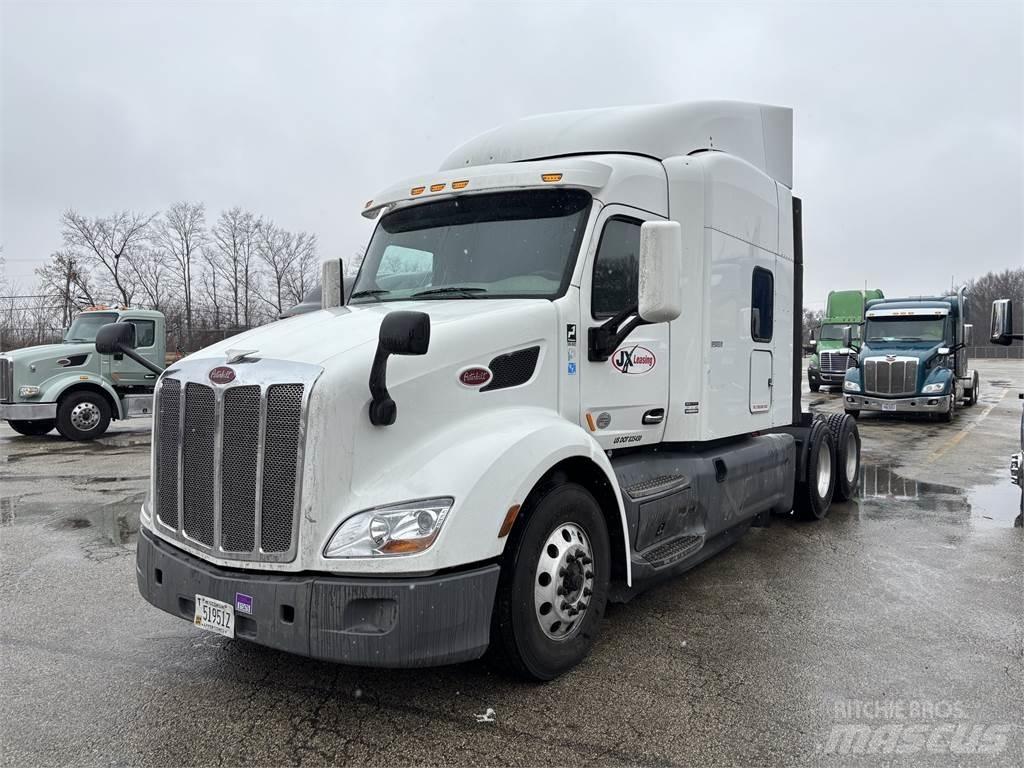 Peterbilt 579 中古トラクターヘッド | トレーラーヘッド