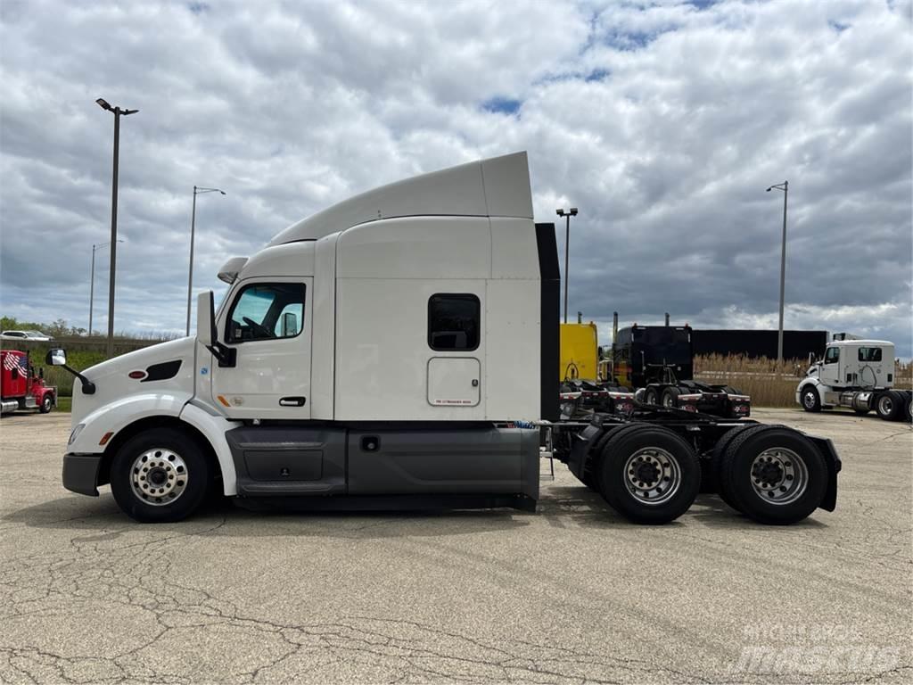 Peterbilt 579 中古トラクターヘッド | トレーラーヘッド