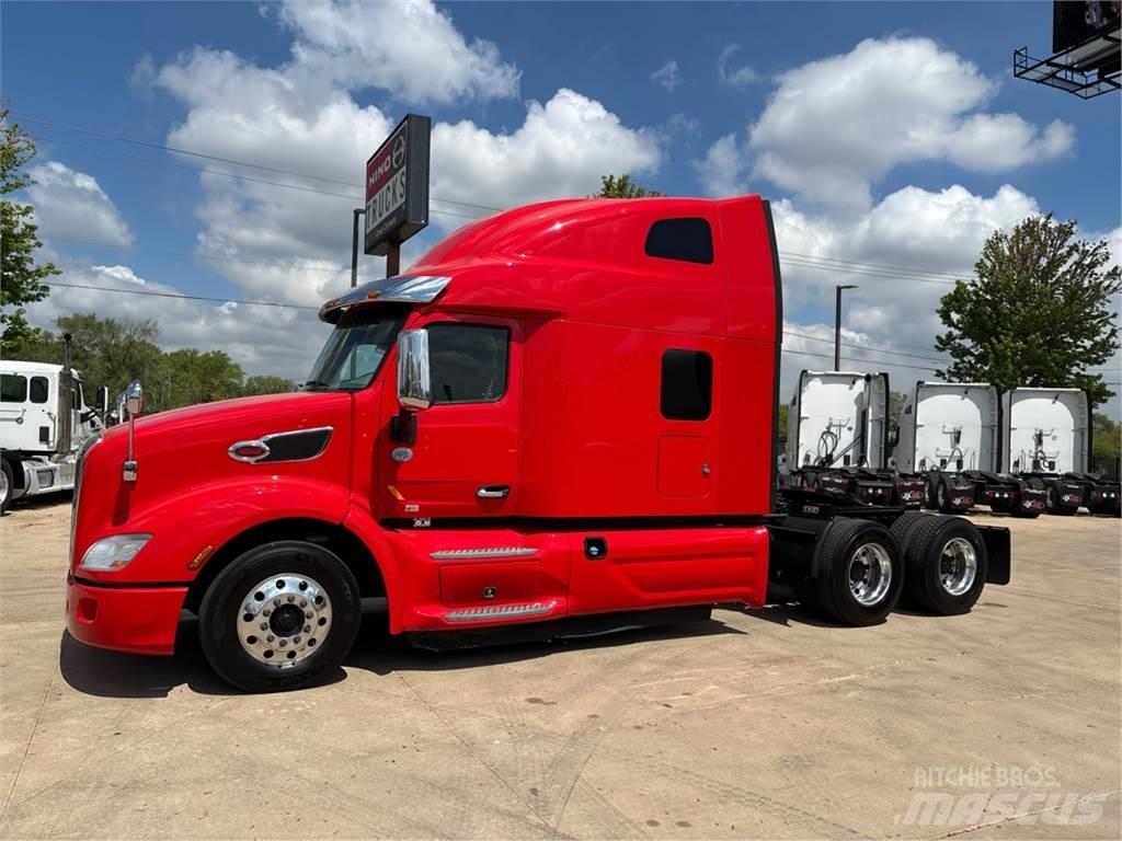 Peterbilt 579 中古トラクターヘッド | トレーラーヘッド