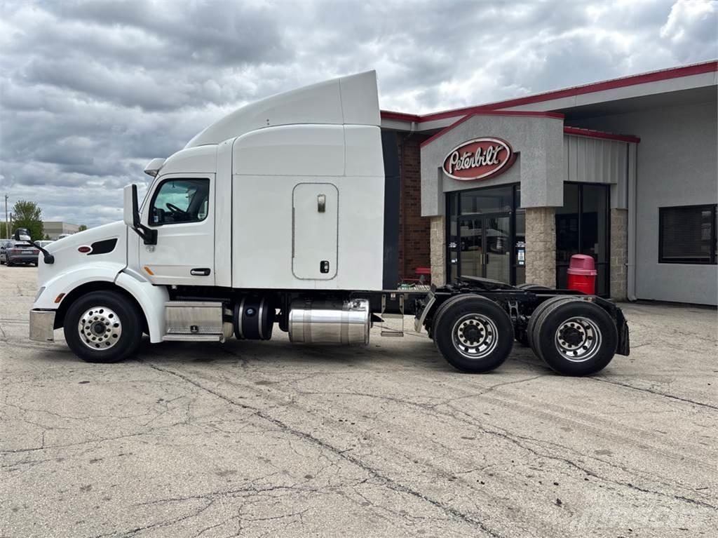 Peterbilt 579 中古トラクターヘッド | トレーラーヘッド
