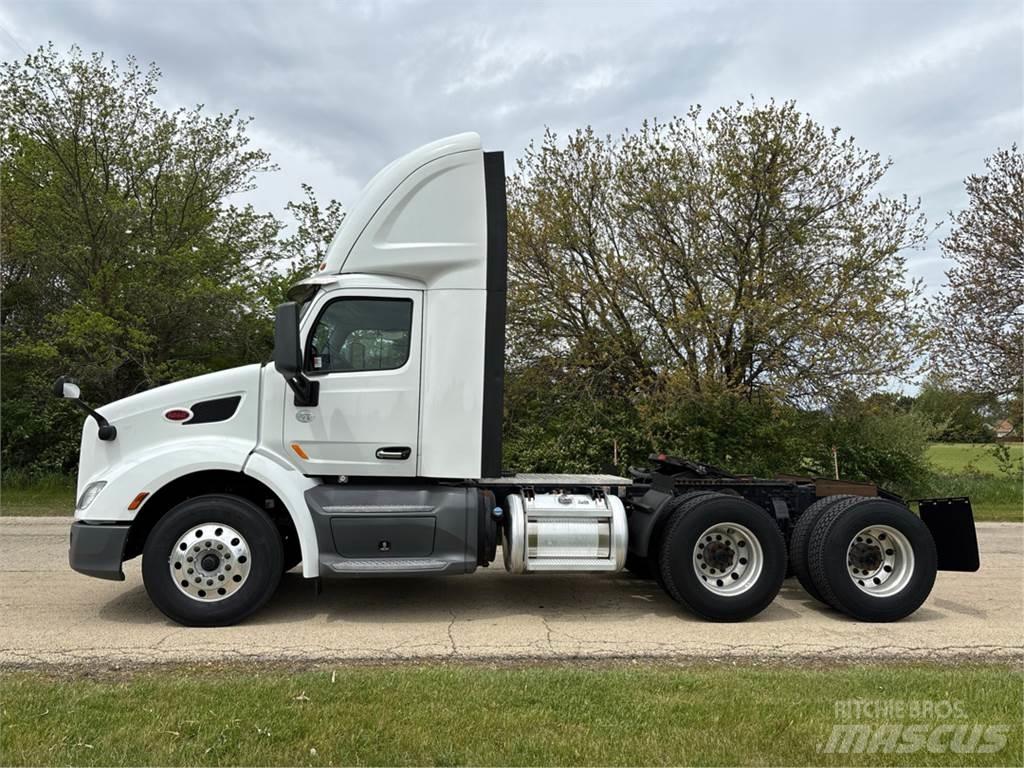 Peterbilt 579 中古トラクターヘッド | トレーラーヘッド