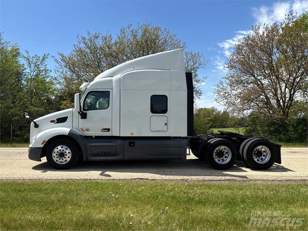Peterbilt 579 中古トラクターヘッド | トレーラーヘッド