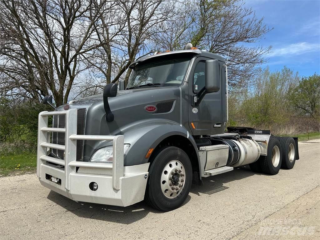 Peterbilt 579 中古トラクターヘッド | トレーラーヘッド