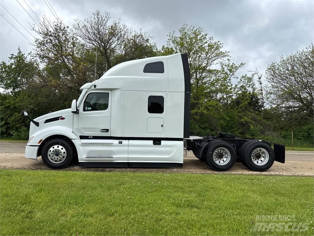 Peterbilt 579 中古トラクターヘッド | トレーラーヘッド