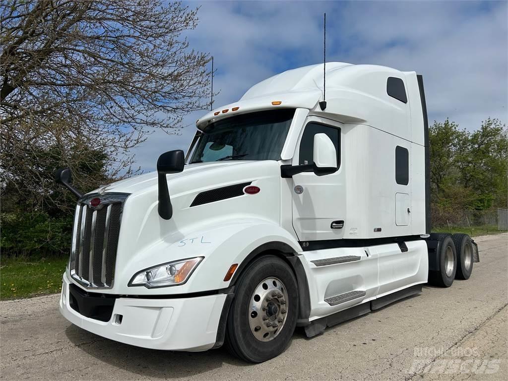 Peterbilt 579 中古トラクターヘッド | トレーラーヘッド