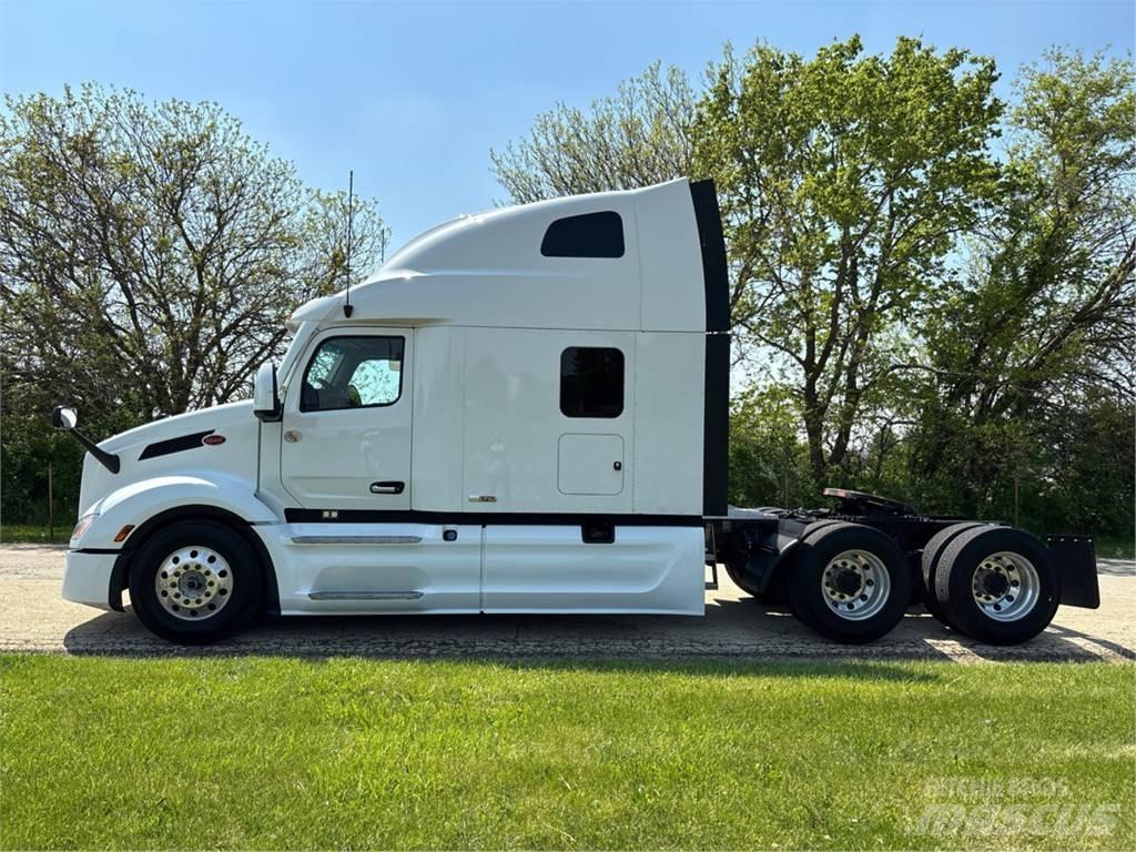 Peterbilt 579 中古トラクターヘッド | トレーラーヘッド