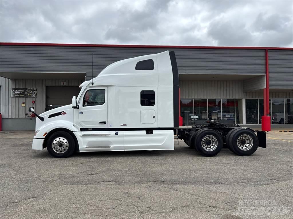 Peterbilt 579 中古トラクターヘッド | トレーラーヘッド