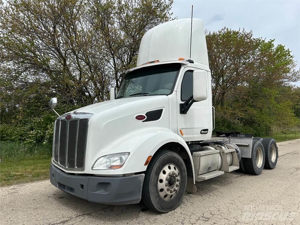 Peterbilt 579 中古トラクターヘッド | トレーラーヘッド