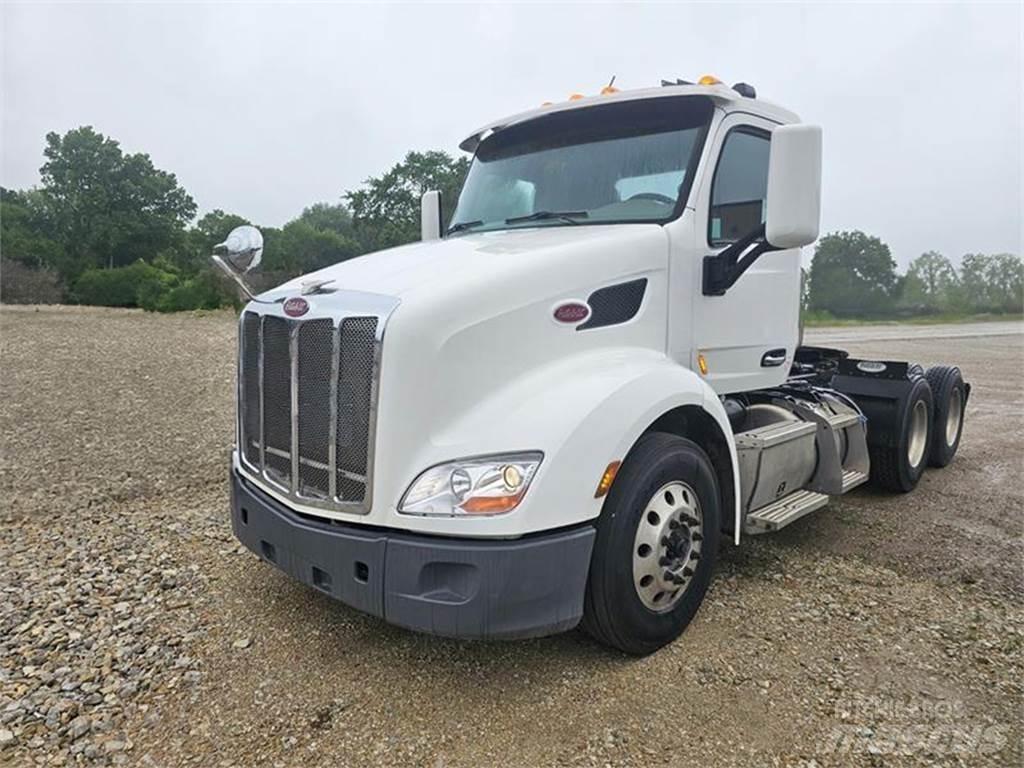 Peterbilt 579 中古トラクターヘッド | トレーラーヘッド