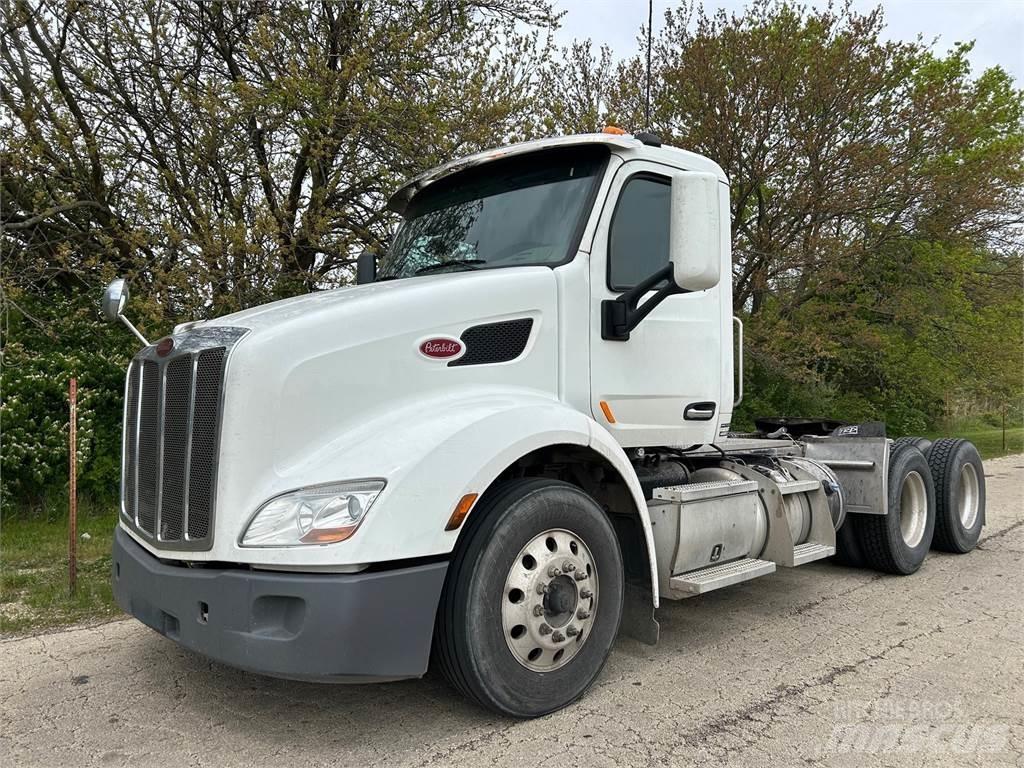 Peterbilt 579 中古トラクターヘッド | トレーラーヘッド