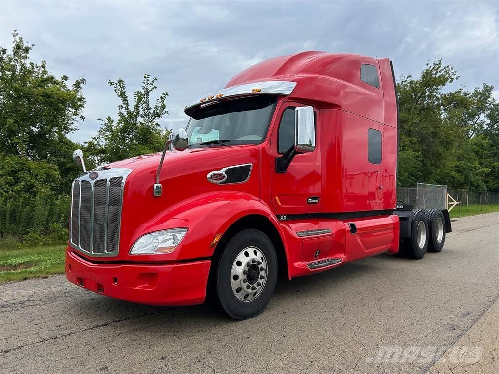 Peterbilt 579 中古トラクターヘッド | トレーラーヘッド