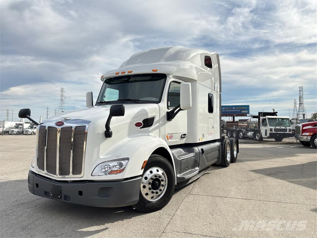 Peterbilt 579 中古トラクターヘッド | トレーラーヘッド