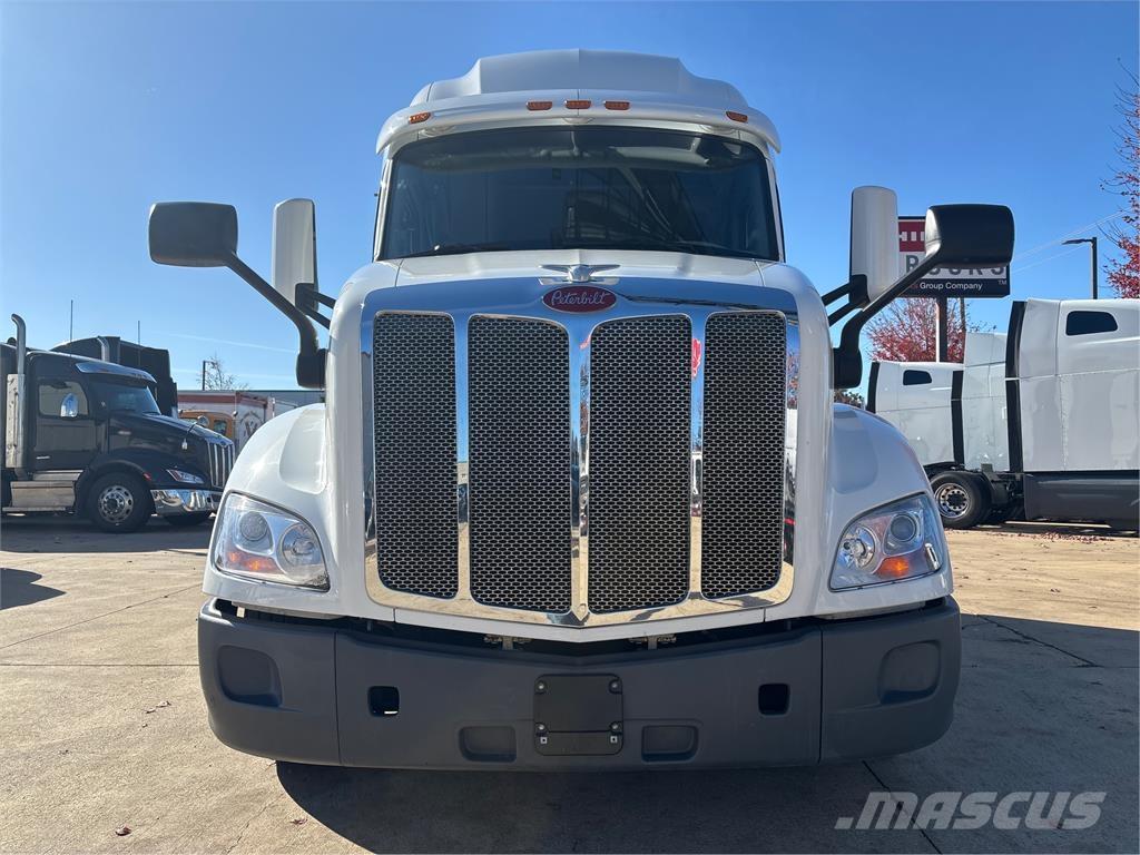 Peterbilt 579 中古トラクターヘッド | トレーラーヘッド