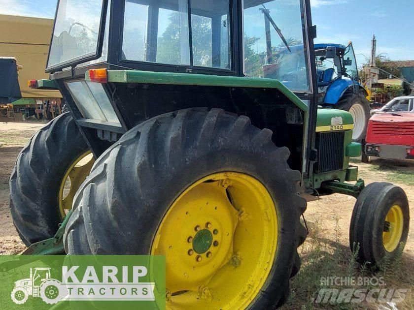 John Deere 2130 トラクター